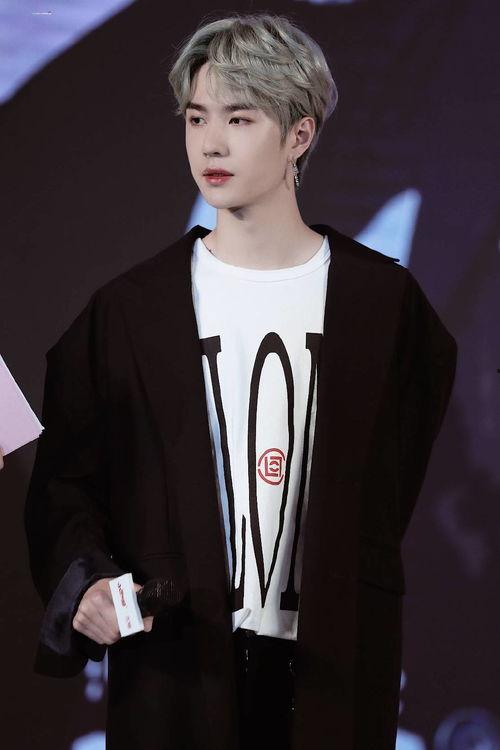 新瓜最新爆料王一博视频,揭秘背后惊人真相！  第2张